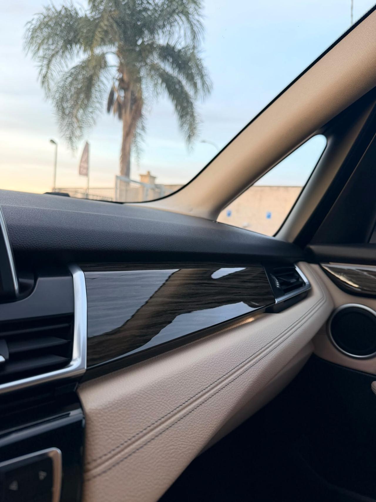 Bmw 216d Active Tourer Luxury Pelle/Led