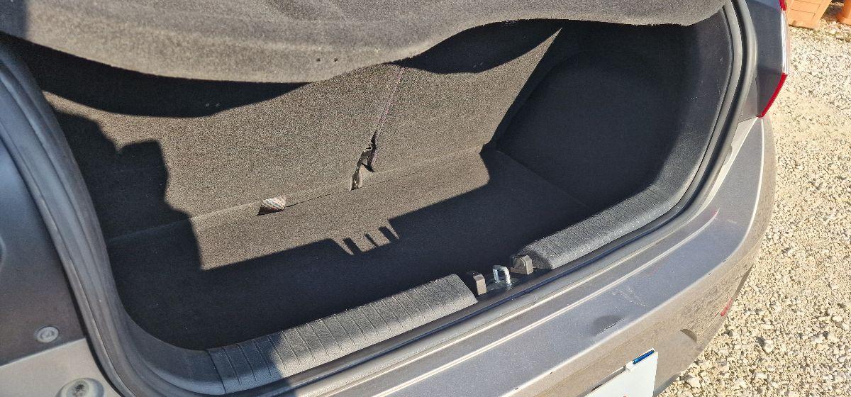 HYUNDAI i10 1.0 MPI Advanced