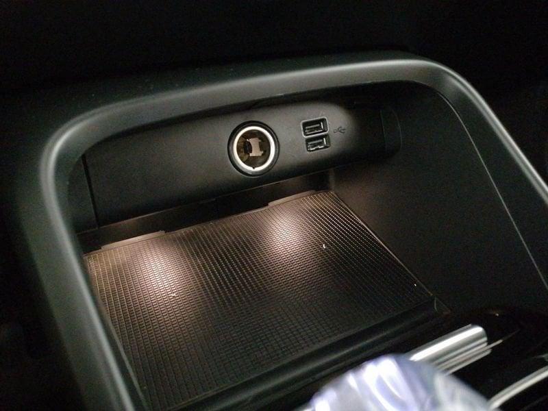 Volvo XC40 2.0 d4 Inscription awd geartronic my20