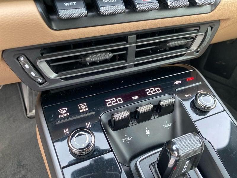 Porsche 911 Cabrio 3.0 Carrera auto