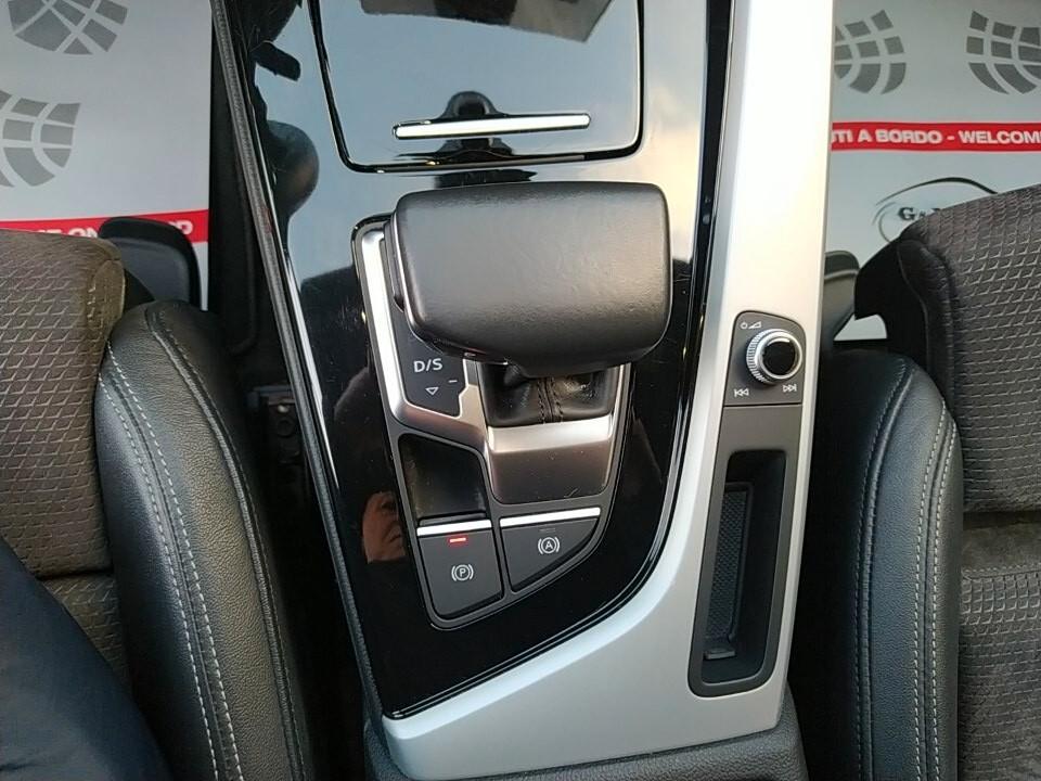 Audi A4 Avant 35 TDI/163 CV S tronic line edition