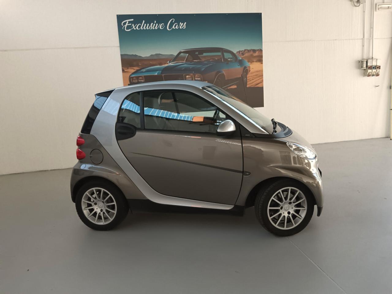 Smart ForTwo 1000 52 kW MHD coupé passion