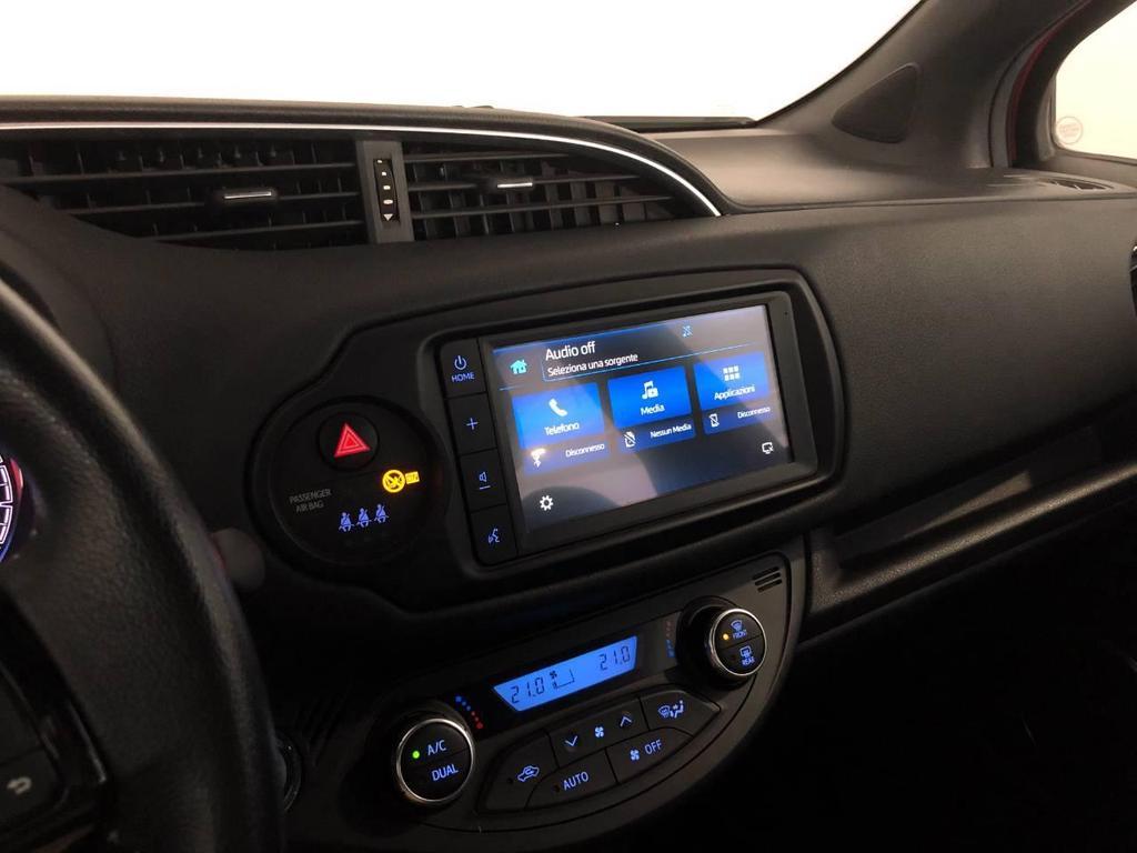 Toyota Yaris 5 Porte 1.5 VVT-i Hybrid Style E-CVT