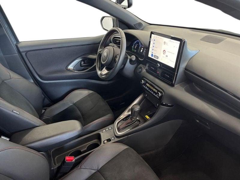 Toyota Yaris Yaris 1.5h 130 GR Sport
