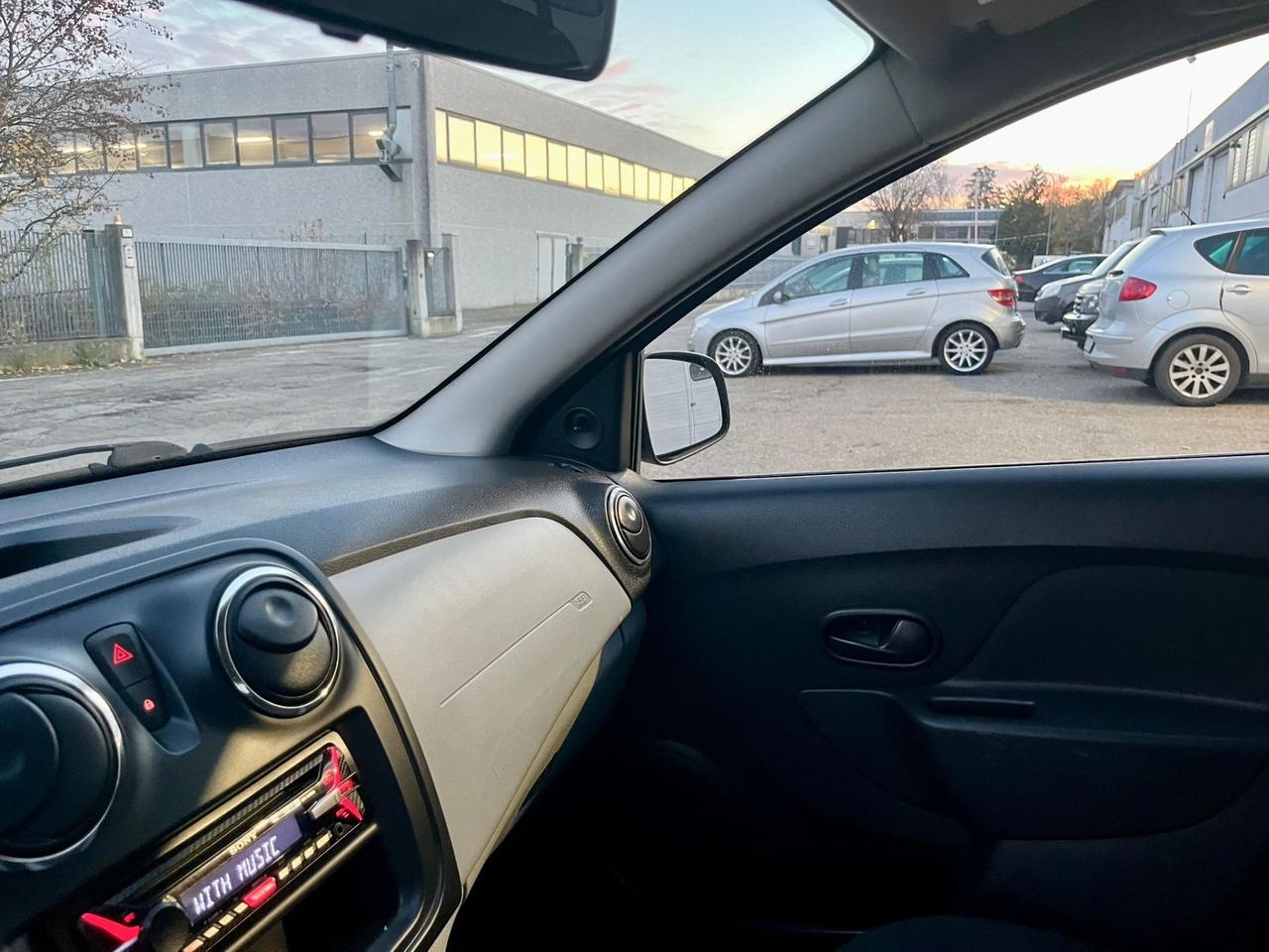 Dacia Sandero 1.2GPL(scadenza 2035) 2014 105.000km perfetta