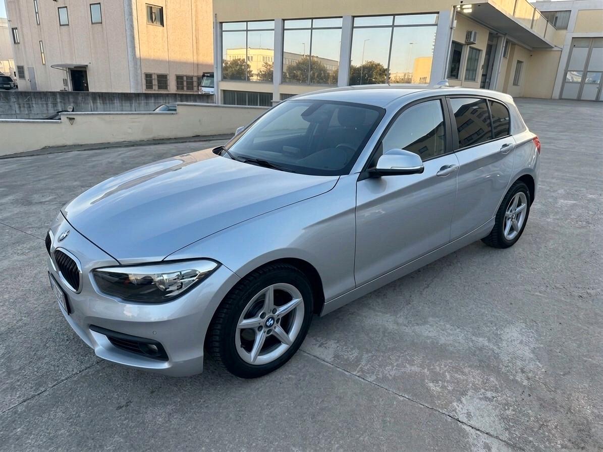 Bmw 118 118d 5p. Business