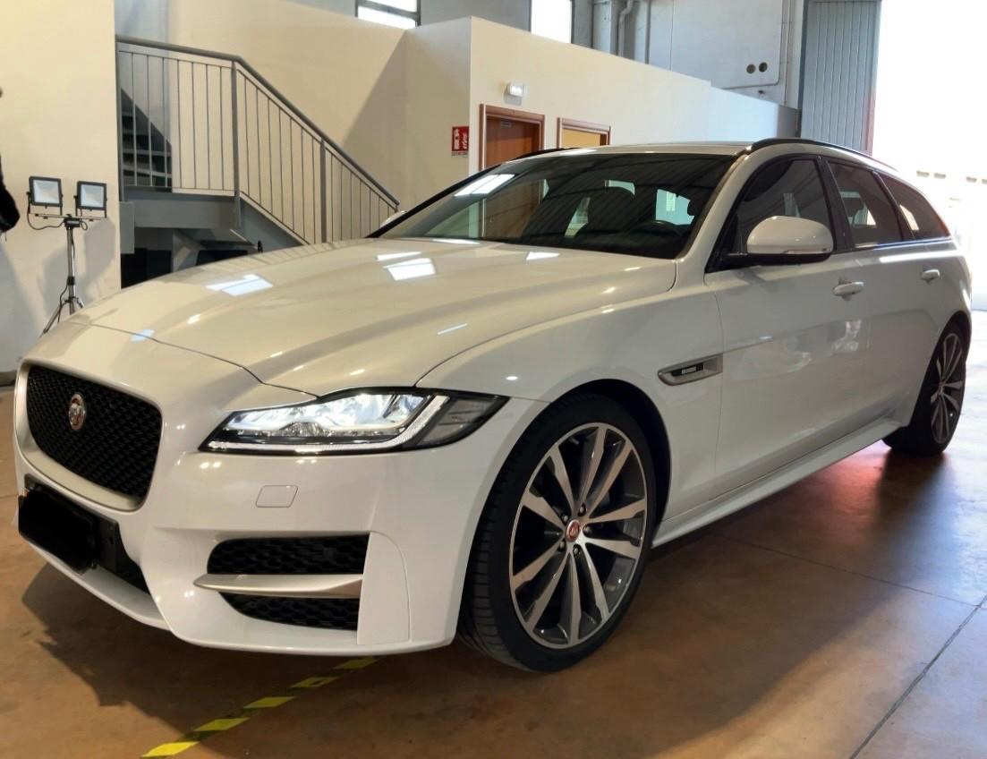 Jaguar XF Sportbrake 2.0 D 180 CV AWD aut. R-Sport-ENTRA