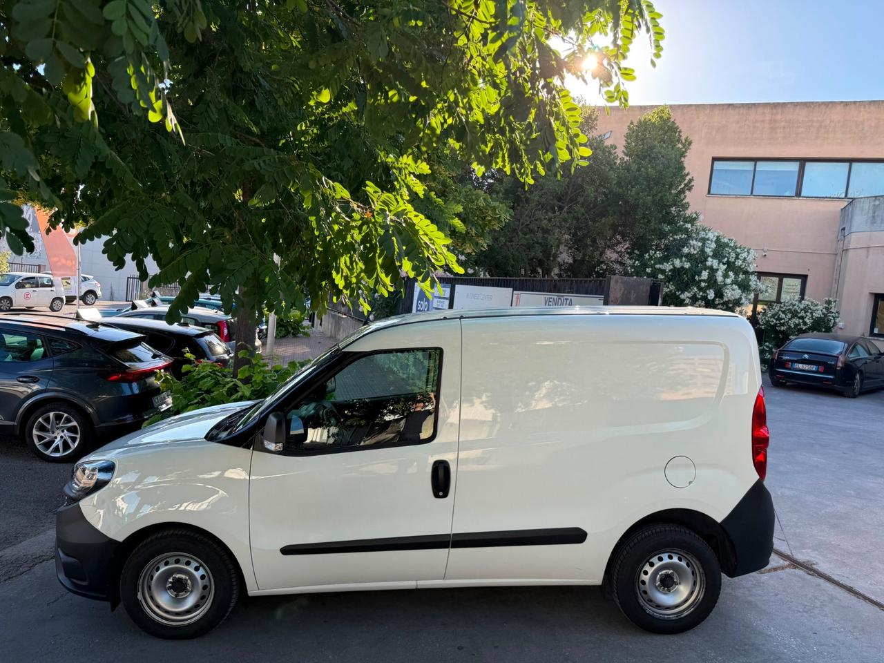 Fiat Doblò 1.6 MJT TRE POSTI DIST. FATTA