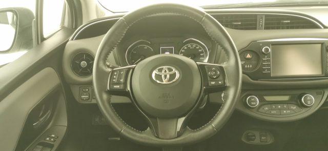 TOYOTA Yaris 1.5 Hybrid 5 porte Business