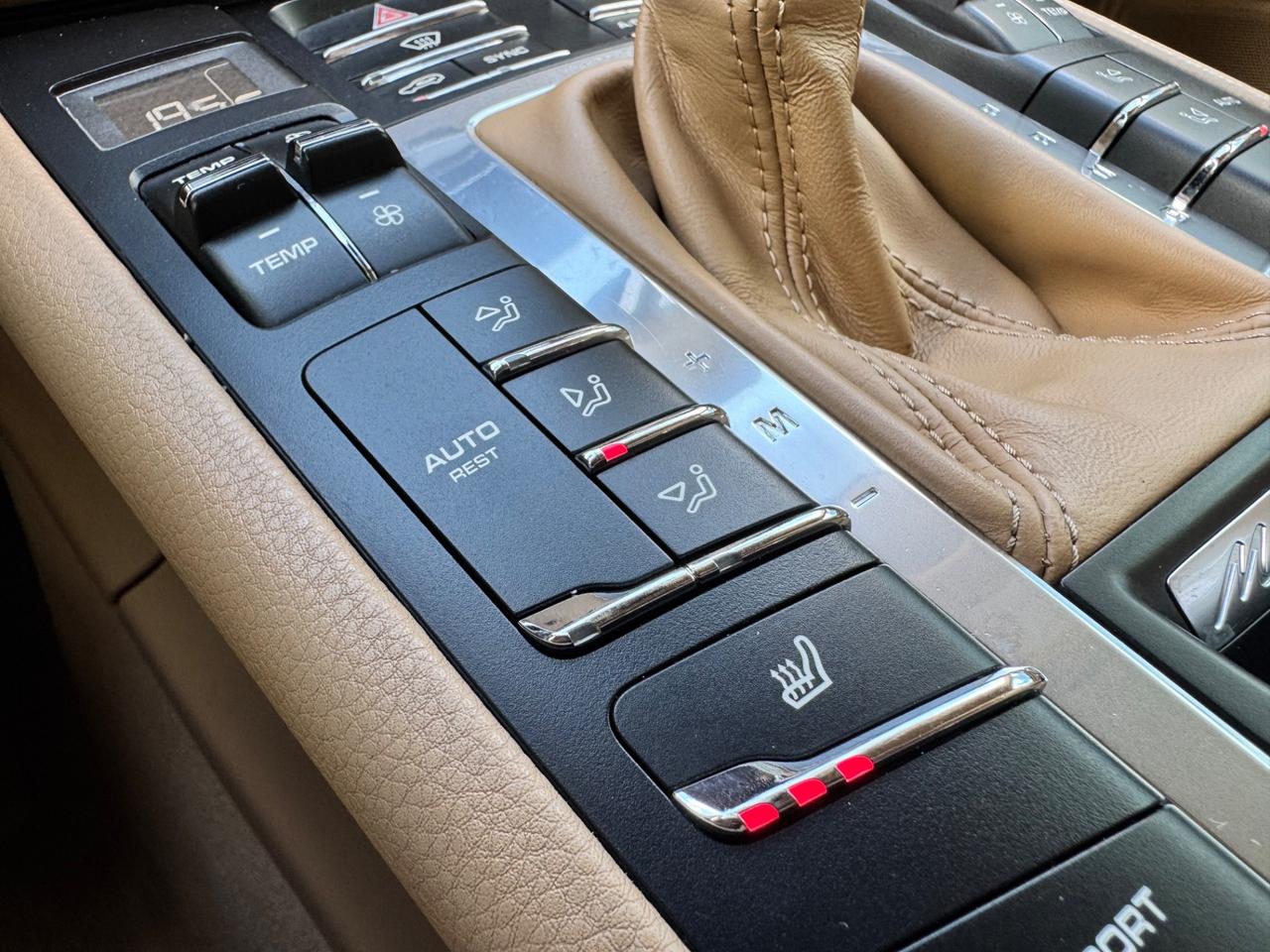 Porsche Macan 3.0 S Diesel 250cv da vetrina in garanzia