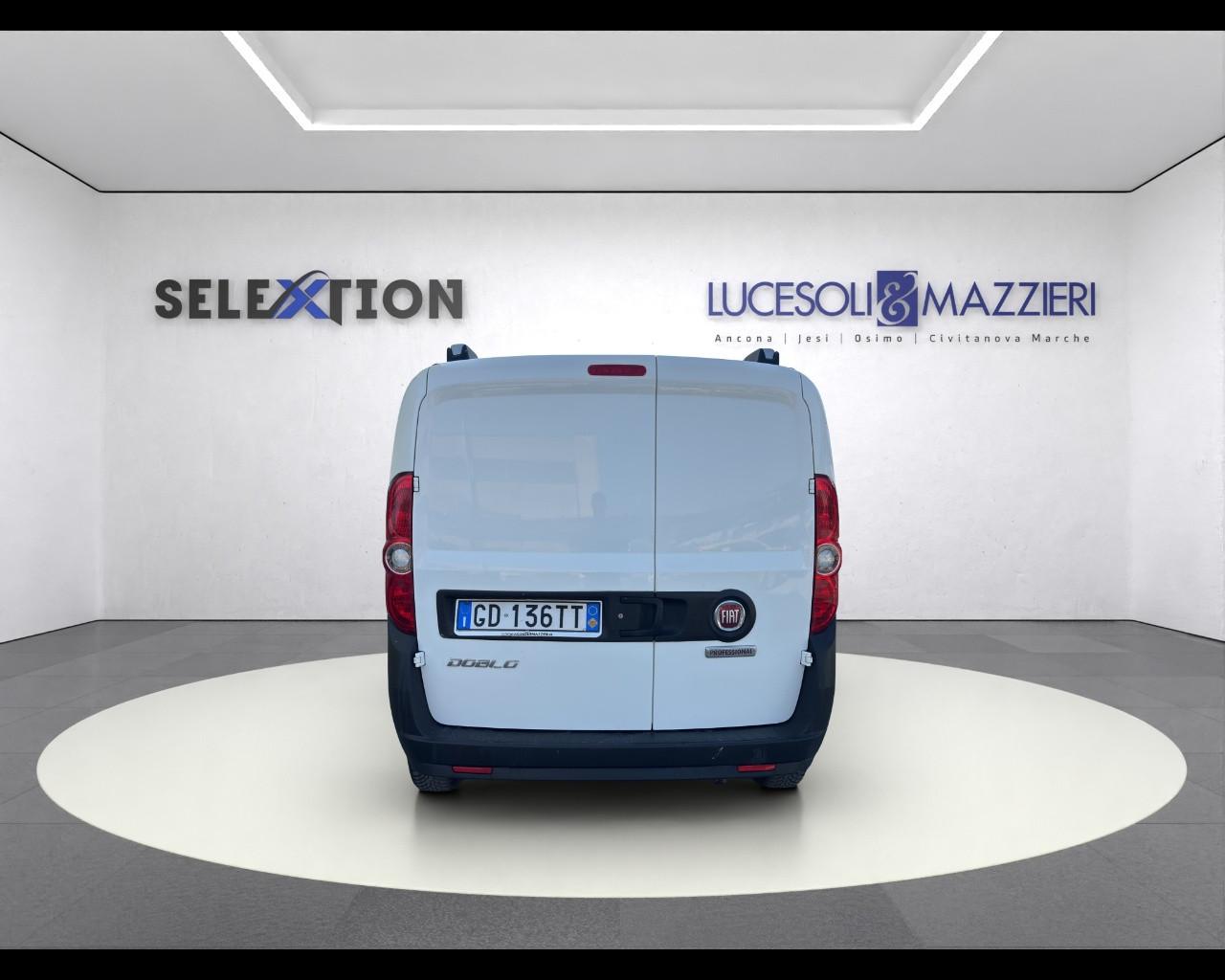 FIAT Doblò 3ª serie - Doblò 1.6 MJT 105CV S&S PC-TN Cargo Business