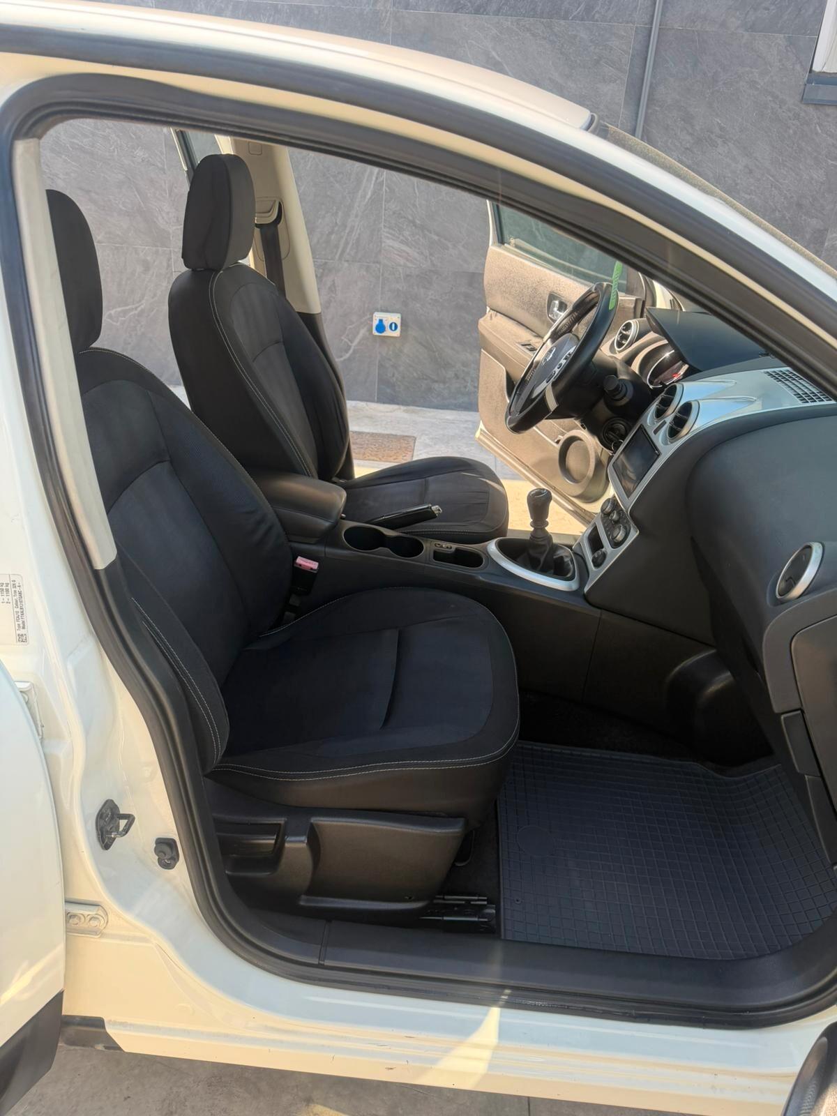 Nissan Qashqai 1.5 dCi DPF Acenta