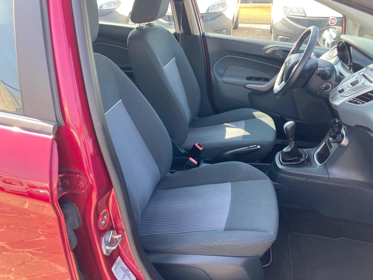 Ford Fiesta Fiesta+ 1.2 82CV 5 porte NEOPATENTATI
