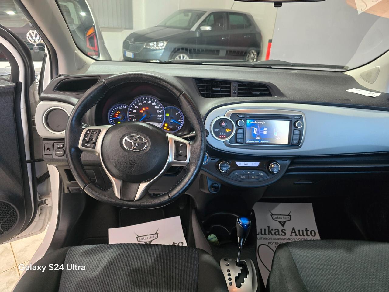 Toyota Yaris 1.5 Hybrid 5 porte Lounge