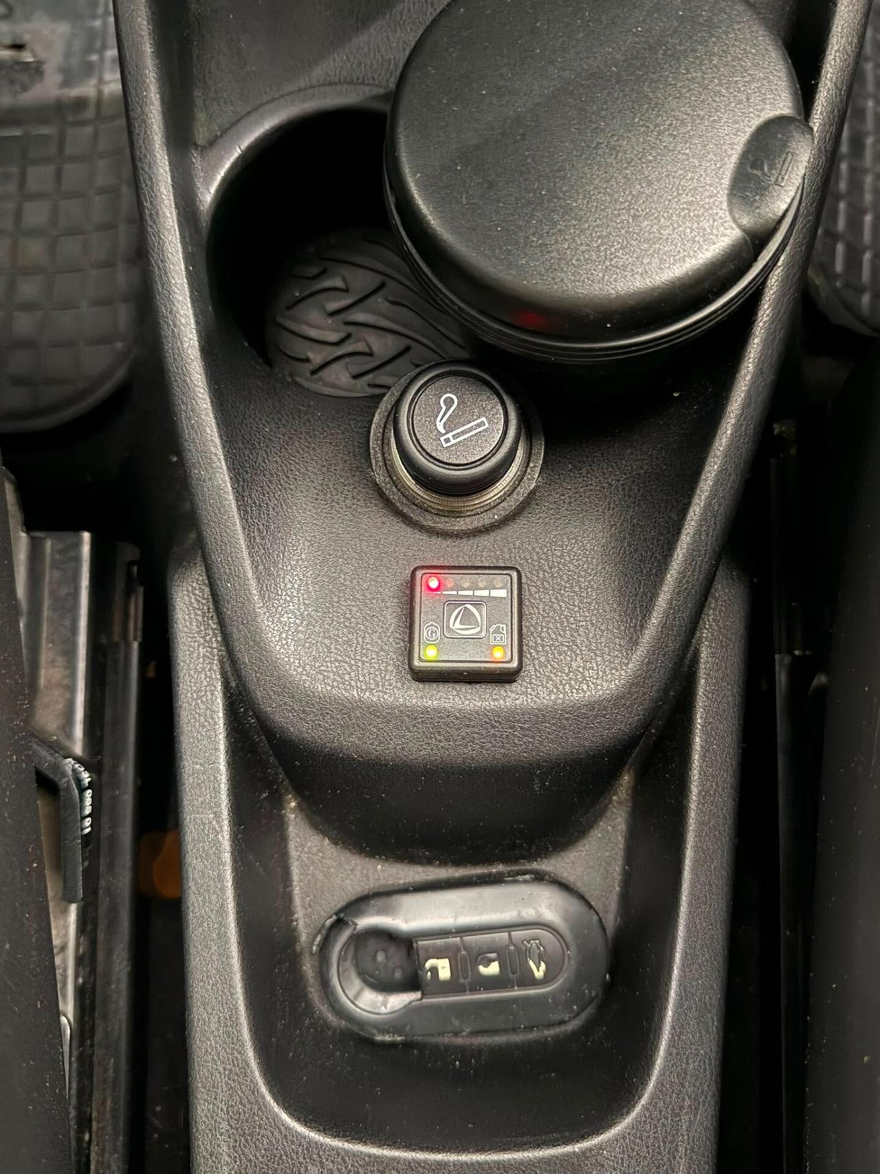 Lancia Ypsilon 1.2 69 CV 5 porte GPL Ecochic Platinum