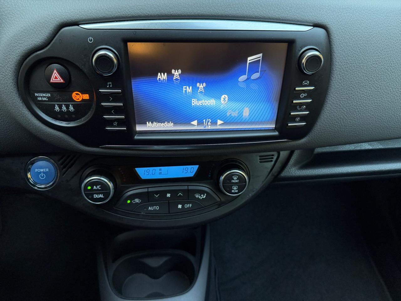 Toyota Yaris 5 Porte Yaris 5p 1.5h Active my18 "KM 42400 !!!"