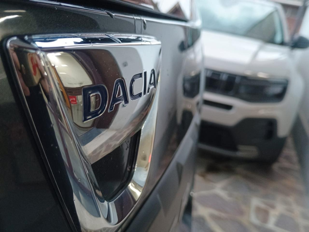 Dacia Duster 1.5 dCi 110CV 4x2 Serie Lim. Black Shadow