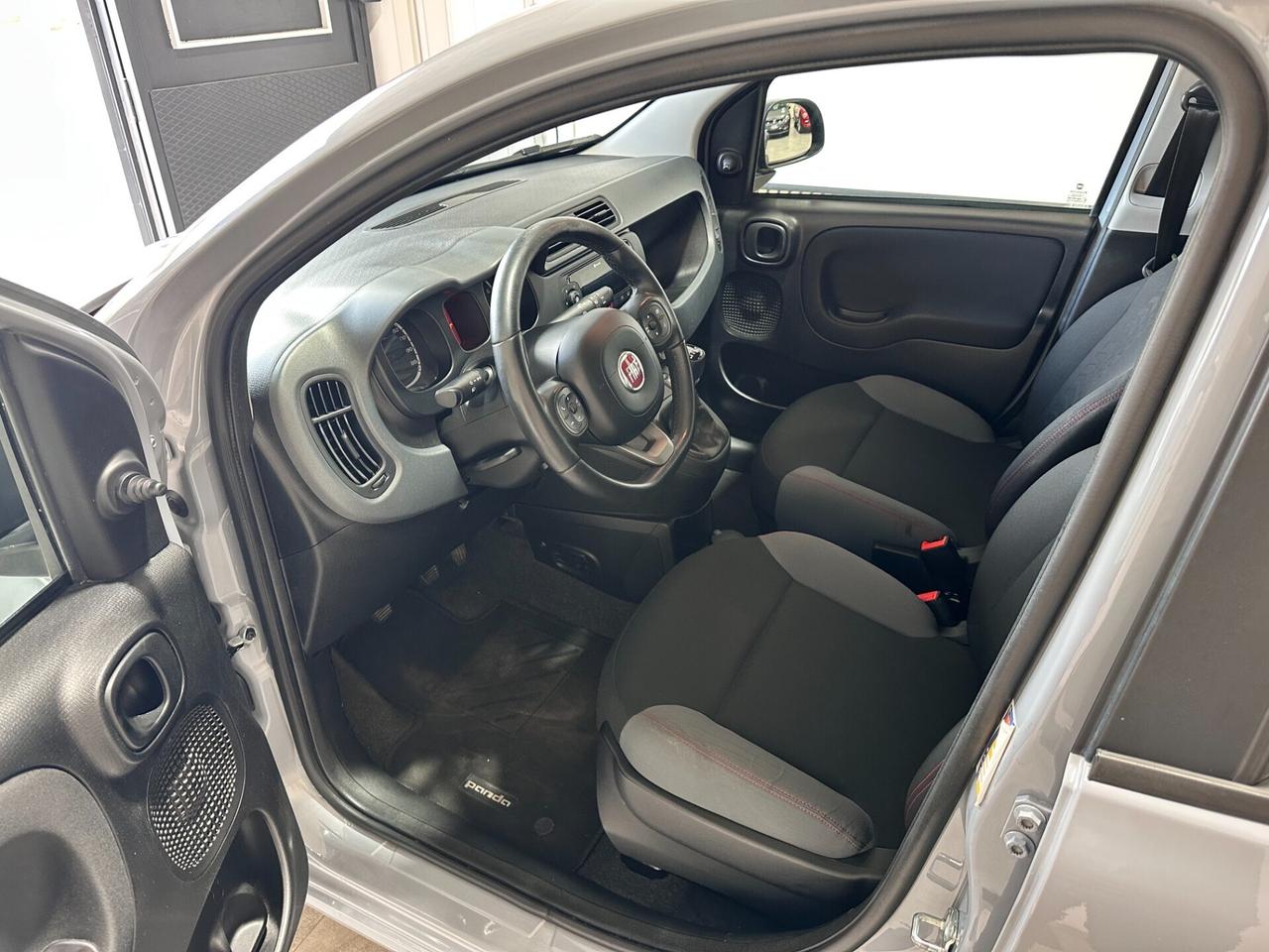 Fiat Panda 1.2 Lounge DA VETRINA – UNICO PRO