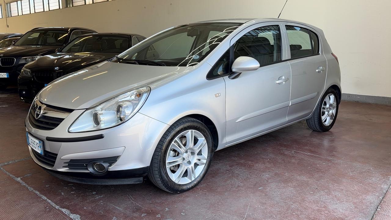 Opel Corsa 1.3 CDTI 90CV 5 porte Cosmo
