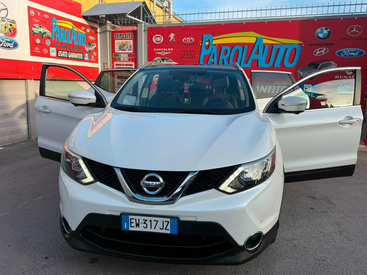 Nissan Qashqai 1.5 dCi 110cv Tekna - 2014
