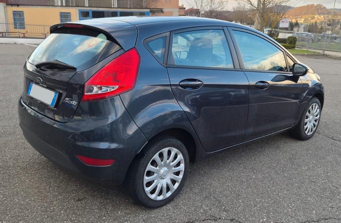 Ford Fiesta 1.4 5 porte Bz.- GPL Titanium