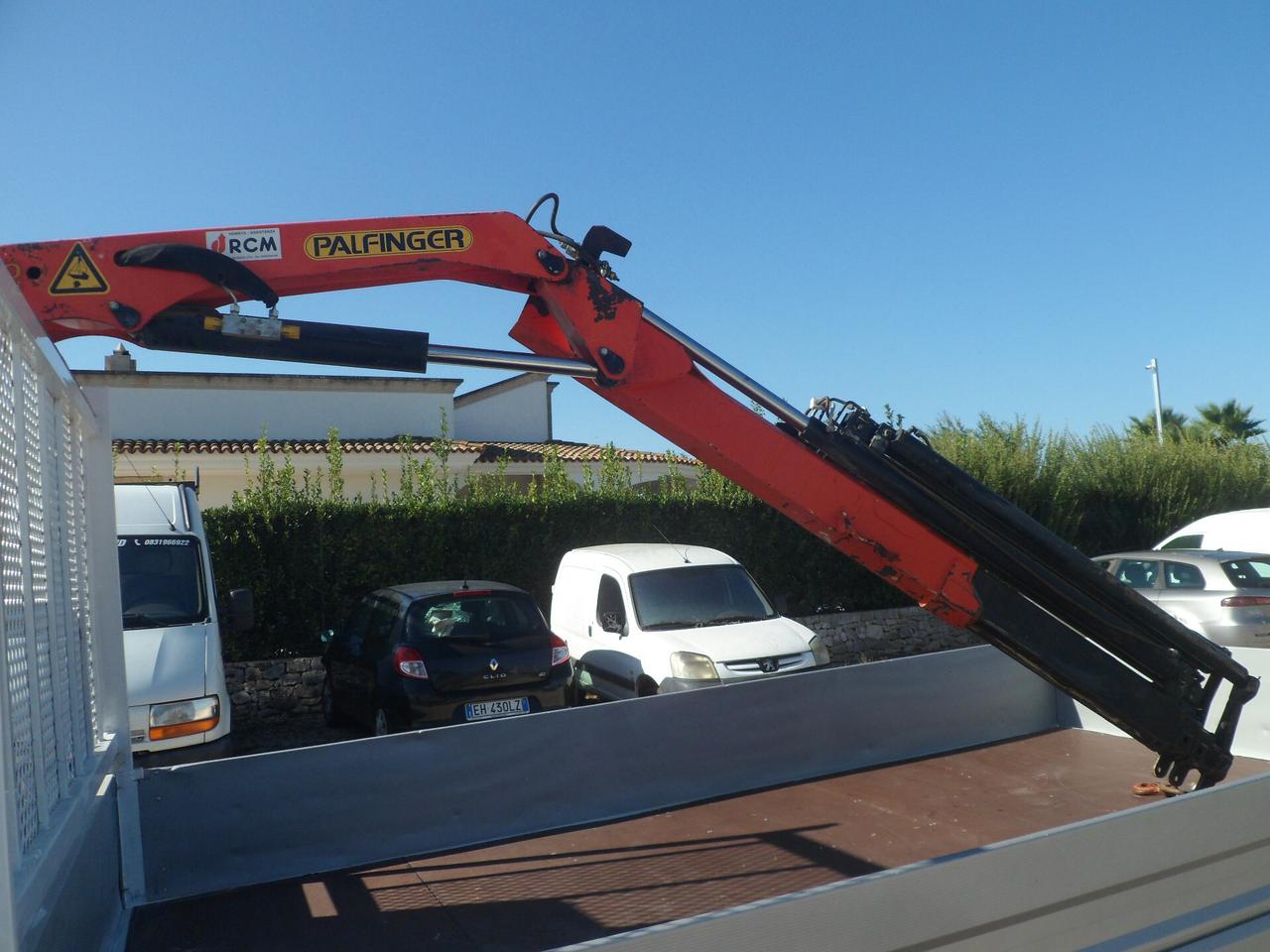 Iveco Daily 35c13 cassone fisso con gru