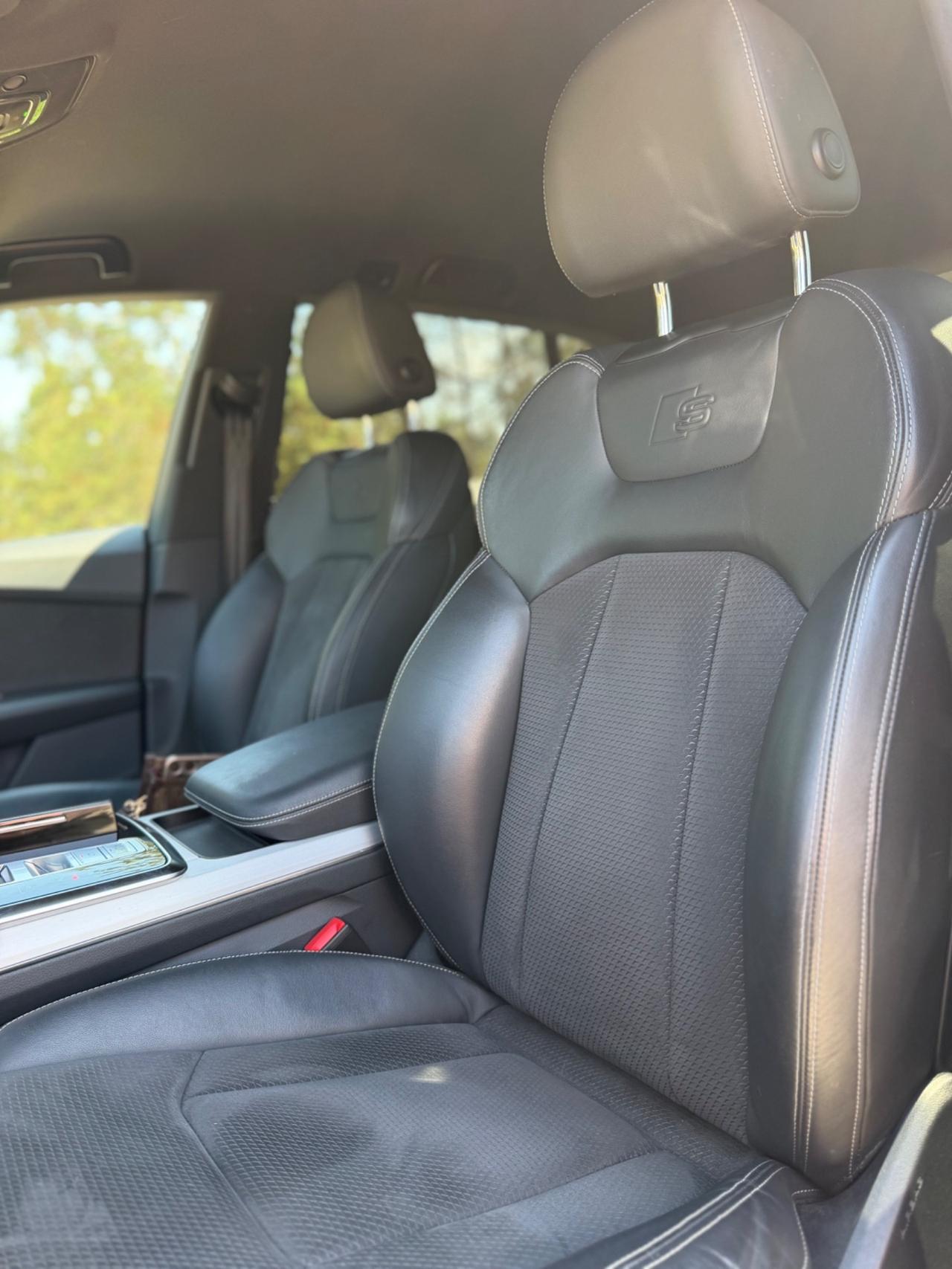 Audi Q8 50 TDI 286 CV quattro S-line identity BLACK