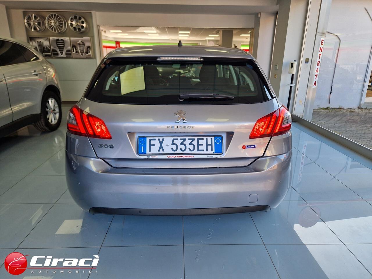 Peugeot 308 BlueHDi 130 EAT8 Business
