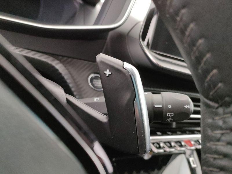 Peugeot 2008 2008 BlueHDi 130 S&S EAT8 Allure Pack