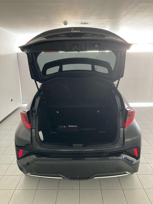 Toyota C-HR 2.0 Hybrid E-CVT GR Sport Black Edition