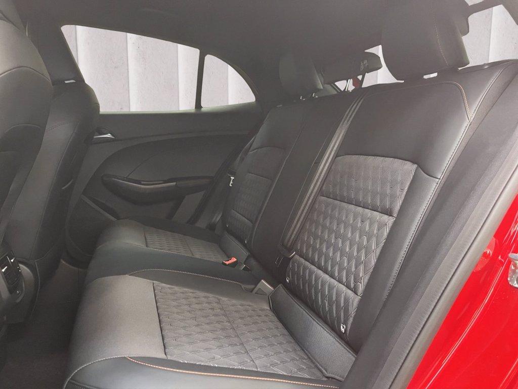 MG MG3 1.5 hybrid+ Luxury auto del 2024