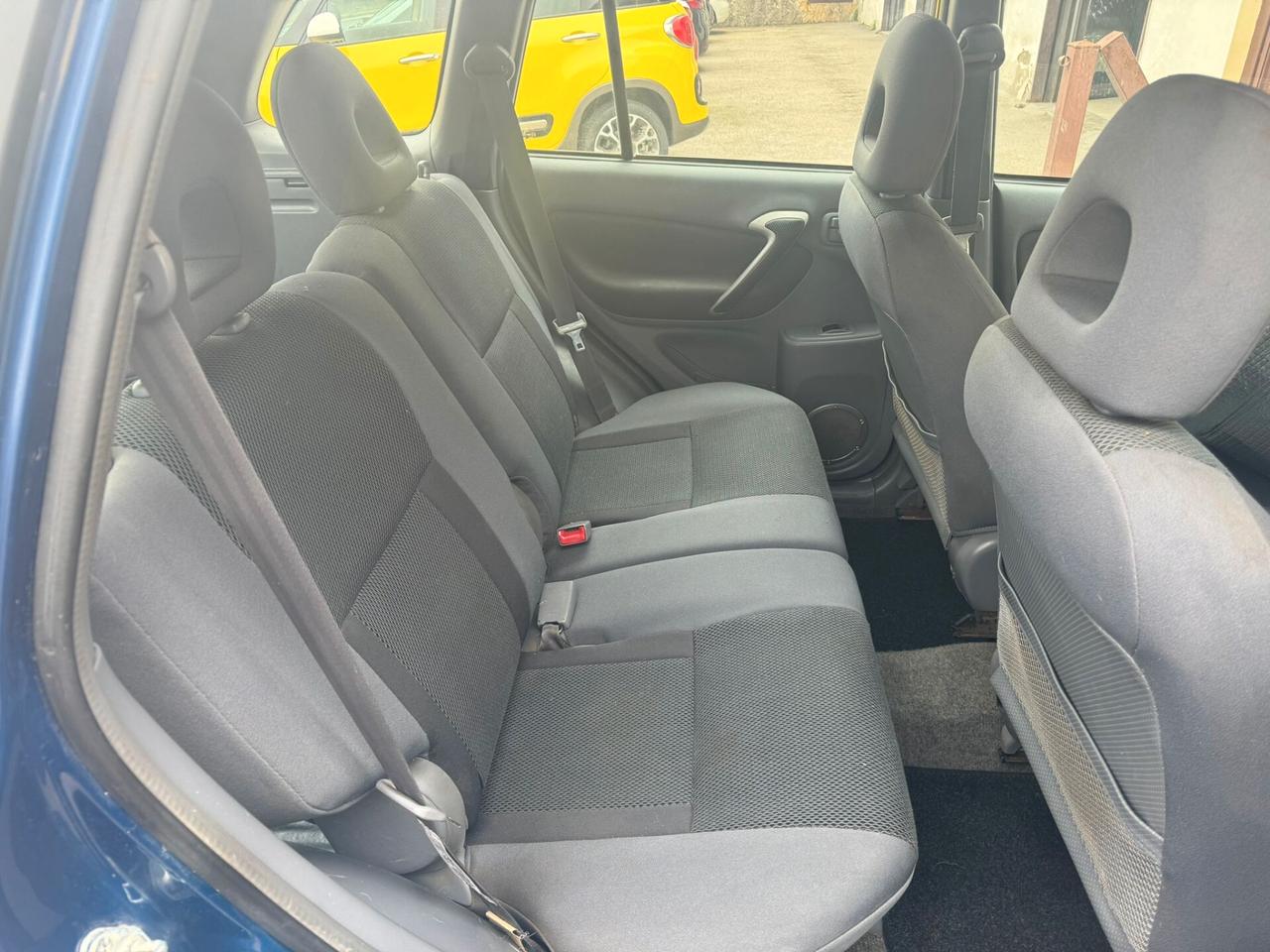 Toyota RAV4 2.0 Tdi D-4D 4X4 5 porte Sol