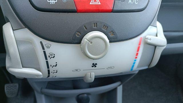TOYOTA Aygo SI NEOPATENTATI GPL OPZIONALE