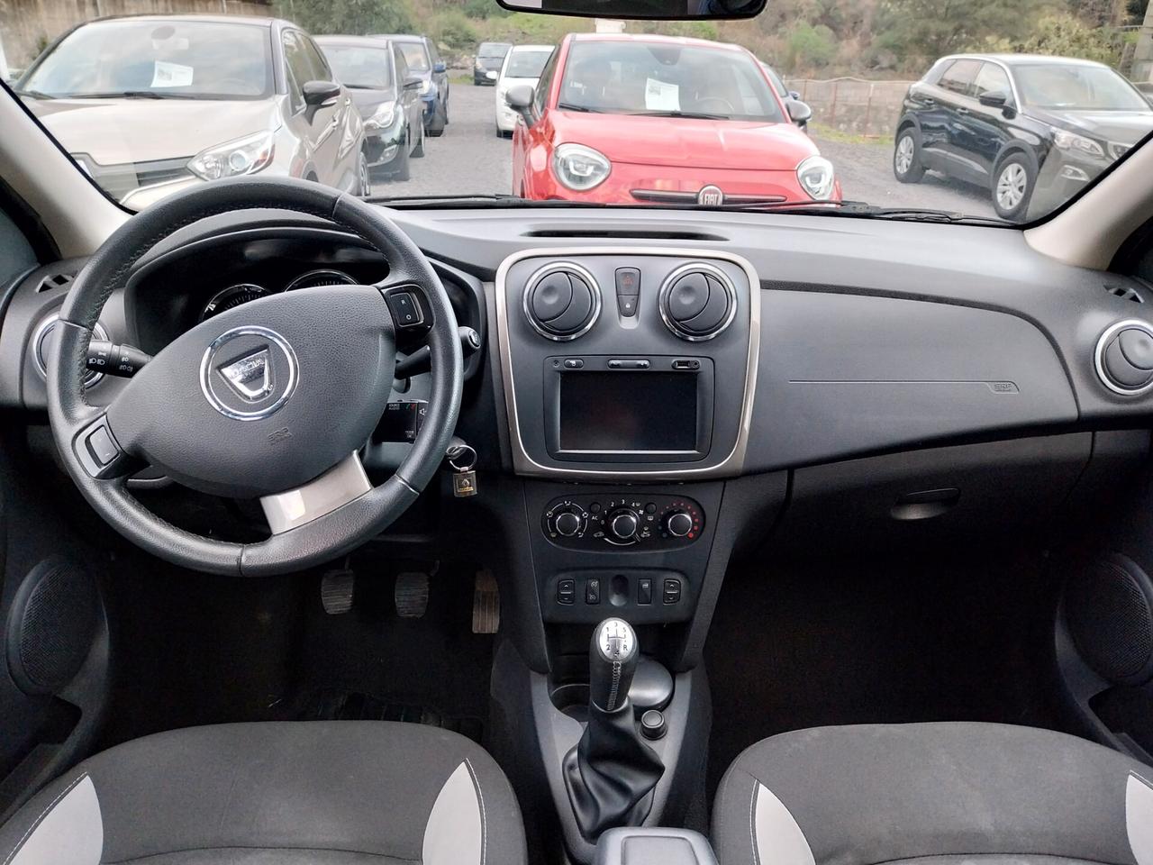 DACIA SANDERO STEPWAY 1.5 DIESEL UNICOPROPRIETARIO