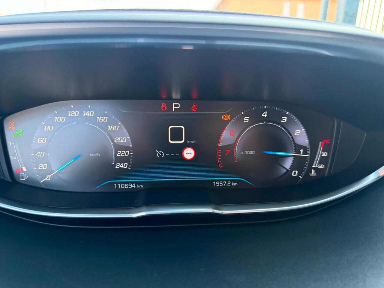 Peugeot 3008 1.2 GT LINE EURO 6e