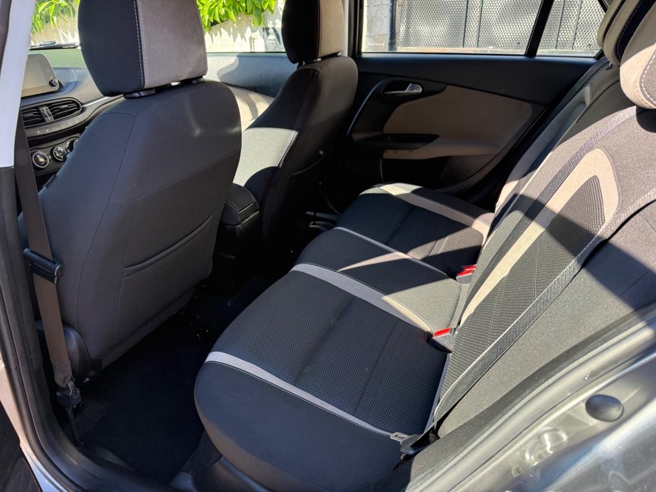 Fiat Tipo 1.6 Mjt S&S DCT 5 porte S-Design