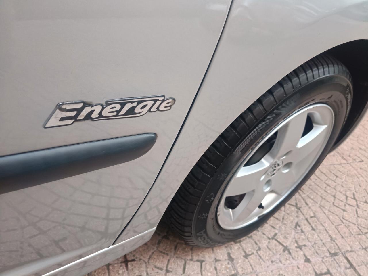 PEUGEOT 207 ENERGYECO-GPL-NEOPATENTATI-Euro3990