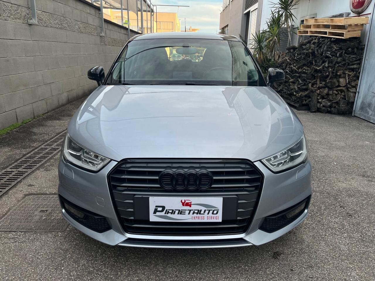 Audi A1 SPB Sportback 1.4 tdi 90cv Design LED/PDC PERFET.
