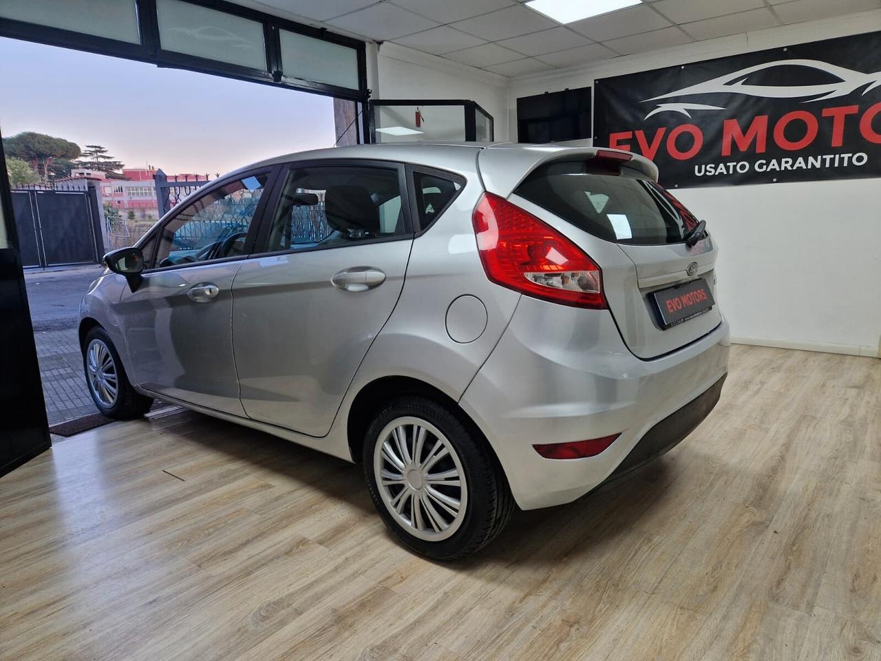 Ford Fiesta 1.4 AUTOMATICA
