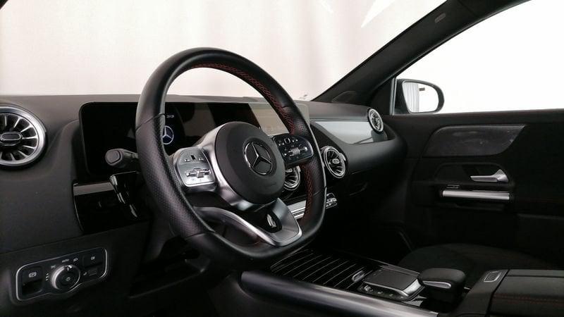 Mercedes-Benz GLA 220 d Premium 4matic auto