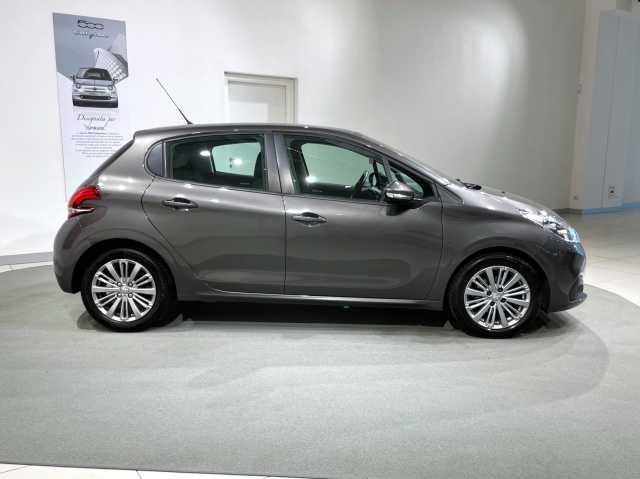 Peugeot 208 PureTech 82 Stop&Start 5 porte Allure