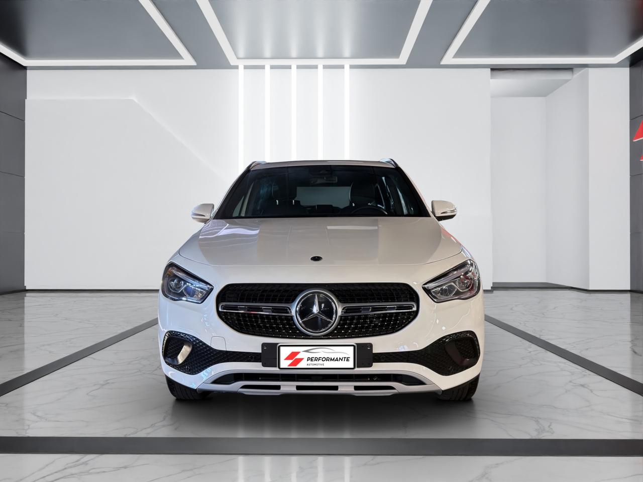 Mercedes GLA 250 e phev (eq-power) COME NUOVA - GOMME NUOVE