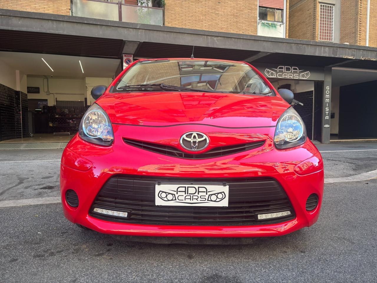 Toyota Aygo 1.0 - PASSAGGIO DI PROPRIETà INCLUSO
