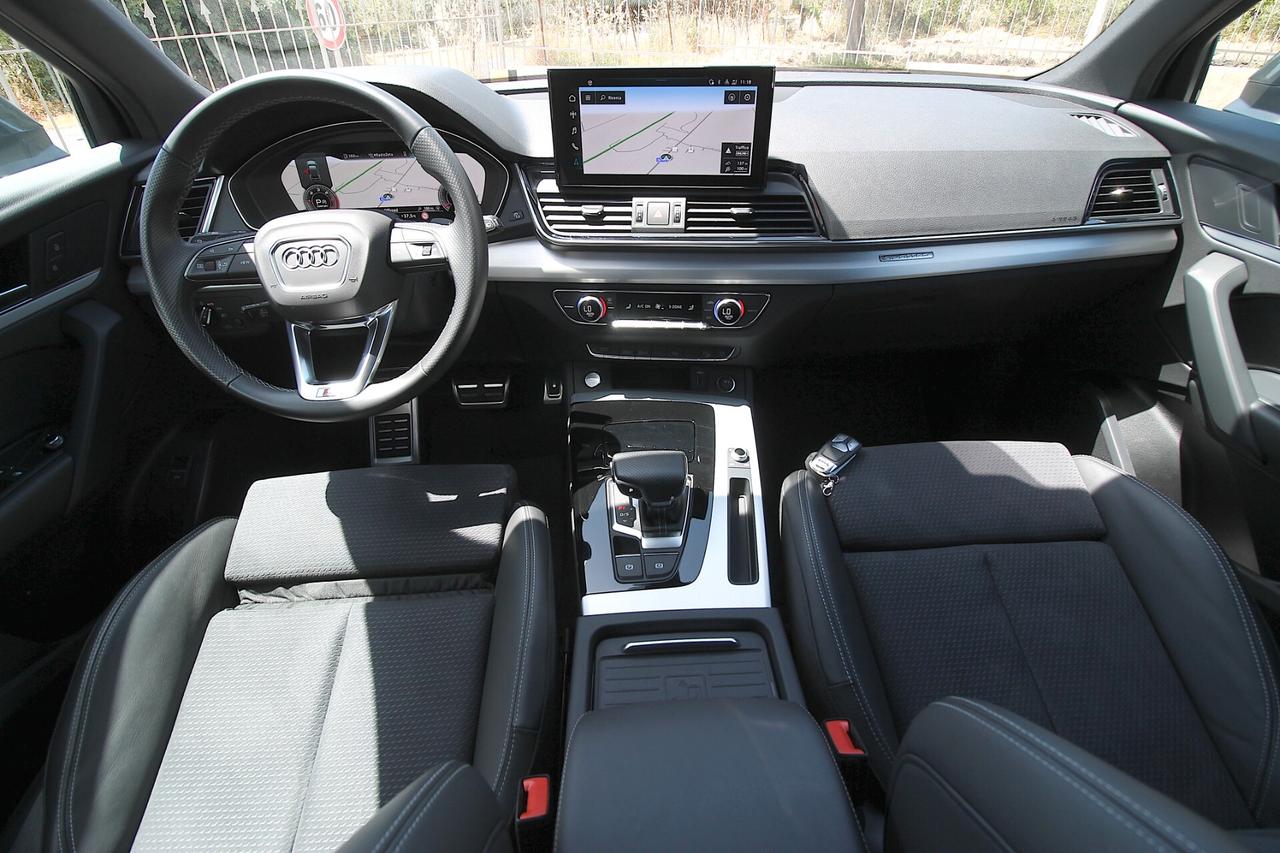 Audi Q5 40 TDI 204 CV quattro S tr line plus | 2024