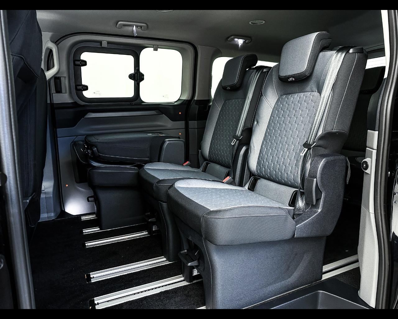 FORD Tourneo Custom 2ªs - Tourneo Custom 320 2.0 EcoBlue 150CV PL Titanium