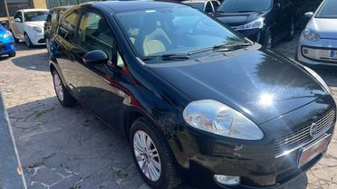 Fiat Grande Punto 1.4 Starjet 16V 3 porte Emotion