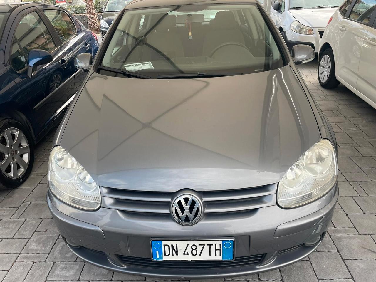 Volkswagen Golf 1.9 TDI DPF 5p. DSG Comfortline