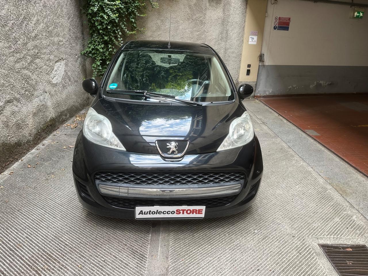 Peugeot 107 1.0 68CV 5p. Plaisir