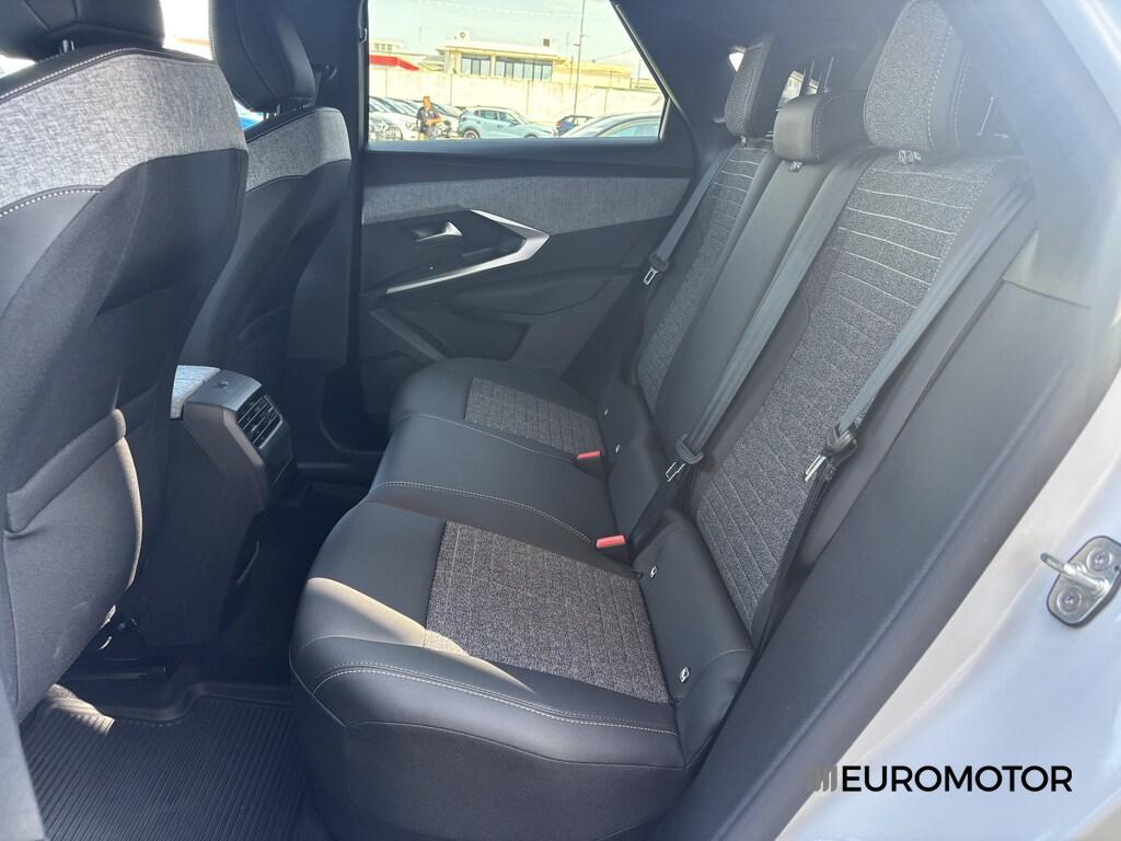 Peugeot 3008 1.2 Hybrid Allure e-DCS6