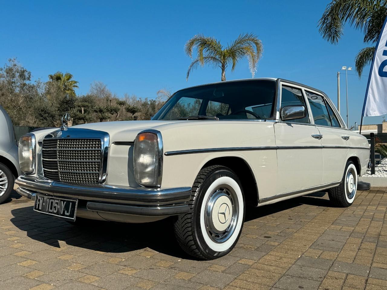 MERCEDES-BENZ 230 V6 AUTOMATICO 37000KM IN BUONO STATO